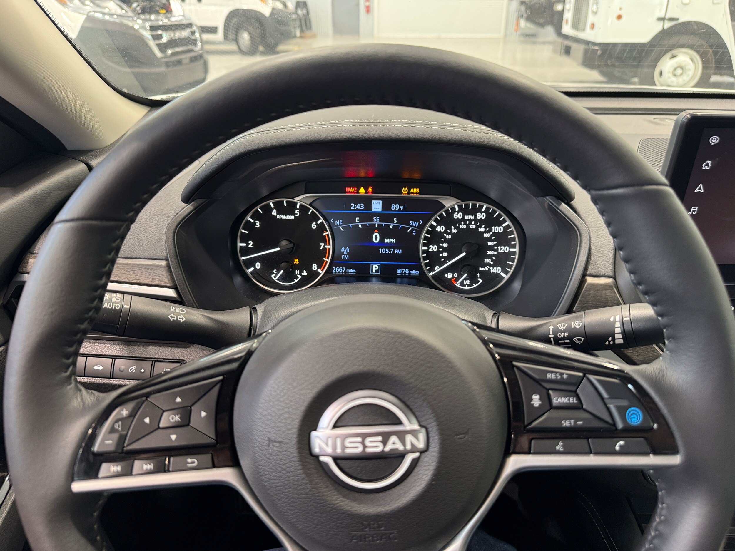Used 2023 Nissan Altima 2.5 SL FWD image 16