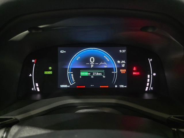 Used 2025 Toyota Camry LE w/ Convenience Package FWD image 17
