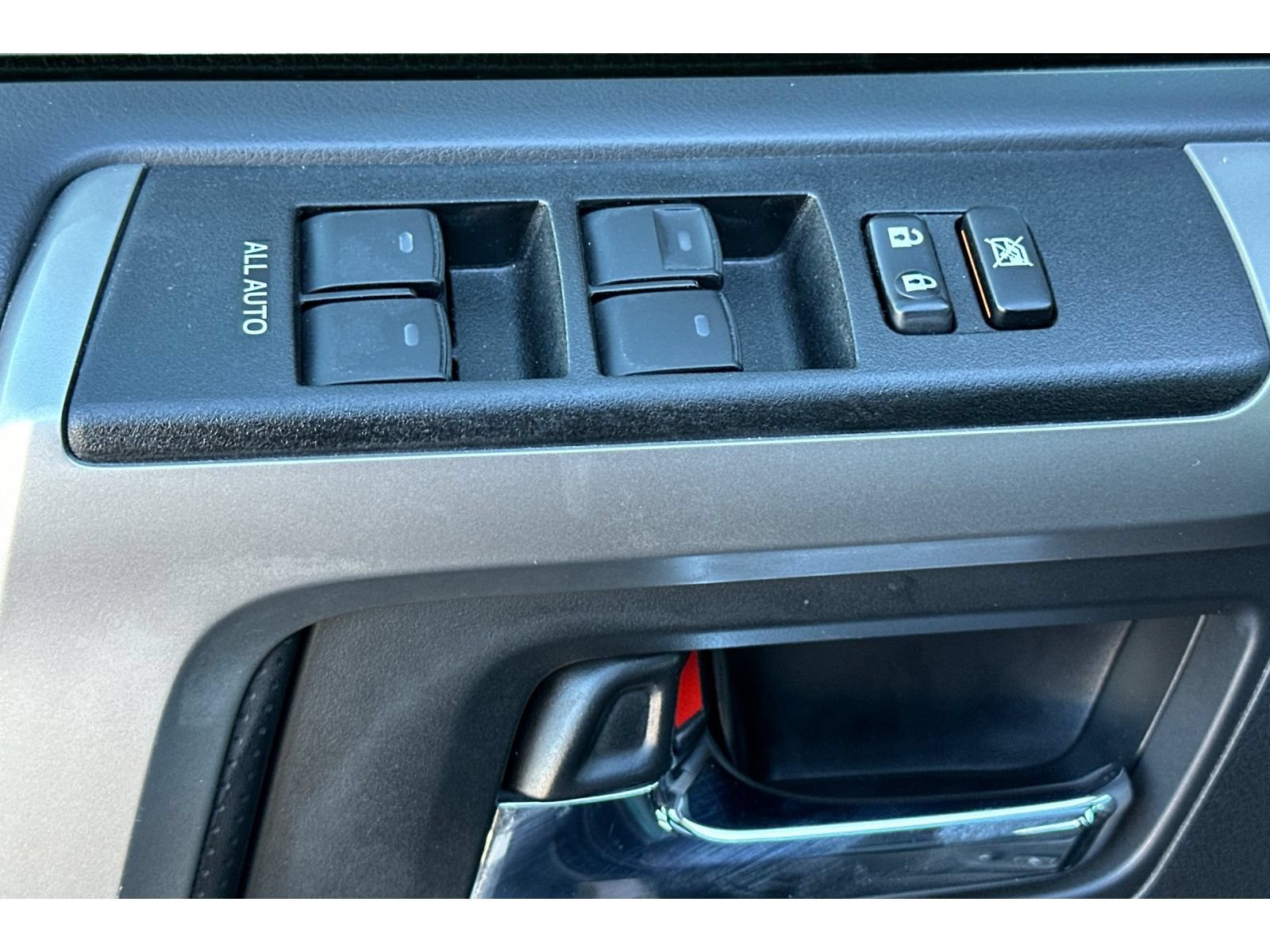 Used 2023 Toyota 4Runner SR5 Premium w/ Moonroof Package RWD image 12