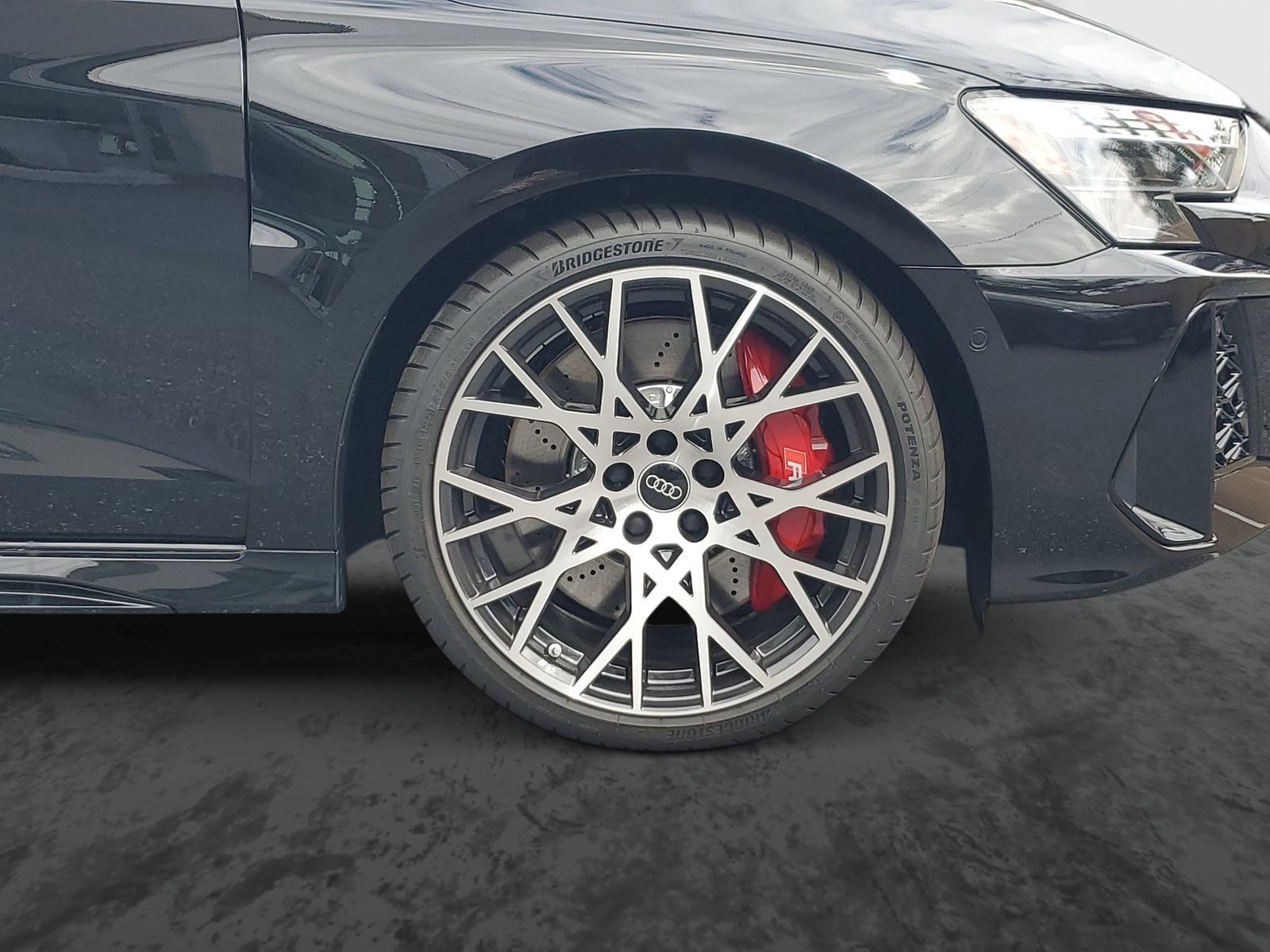 New 2026 Audi RS 3 image 5