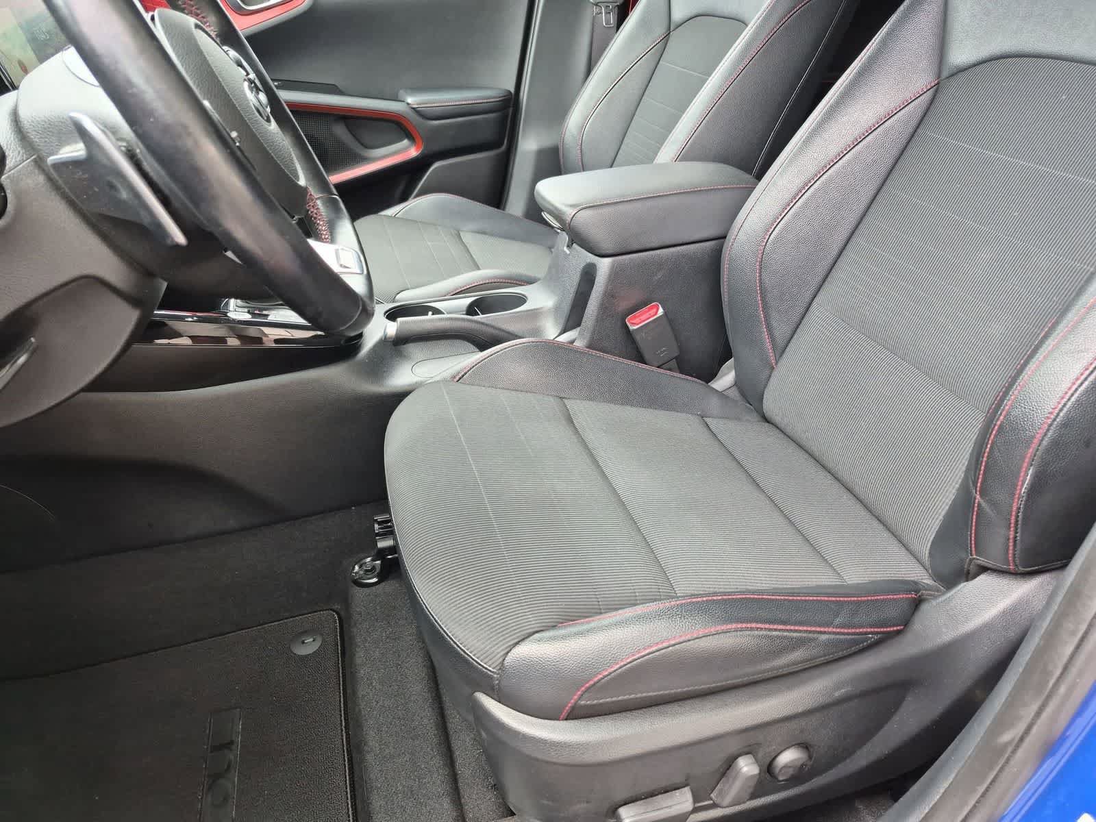 Used 2021 Kia Soul Turbo FWD image 15