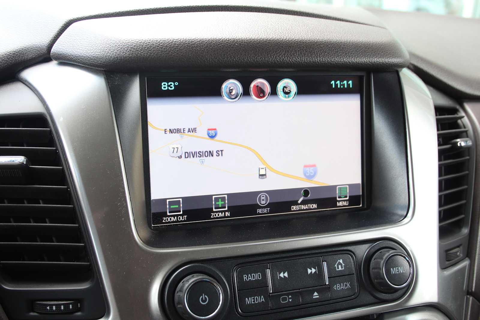 Used 2015 Chevrolet Suburban LTZ AWD/4WD image 38
