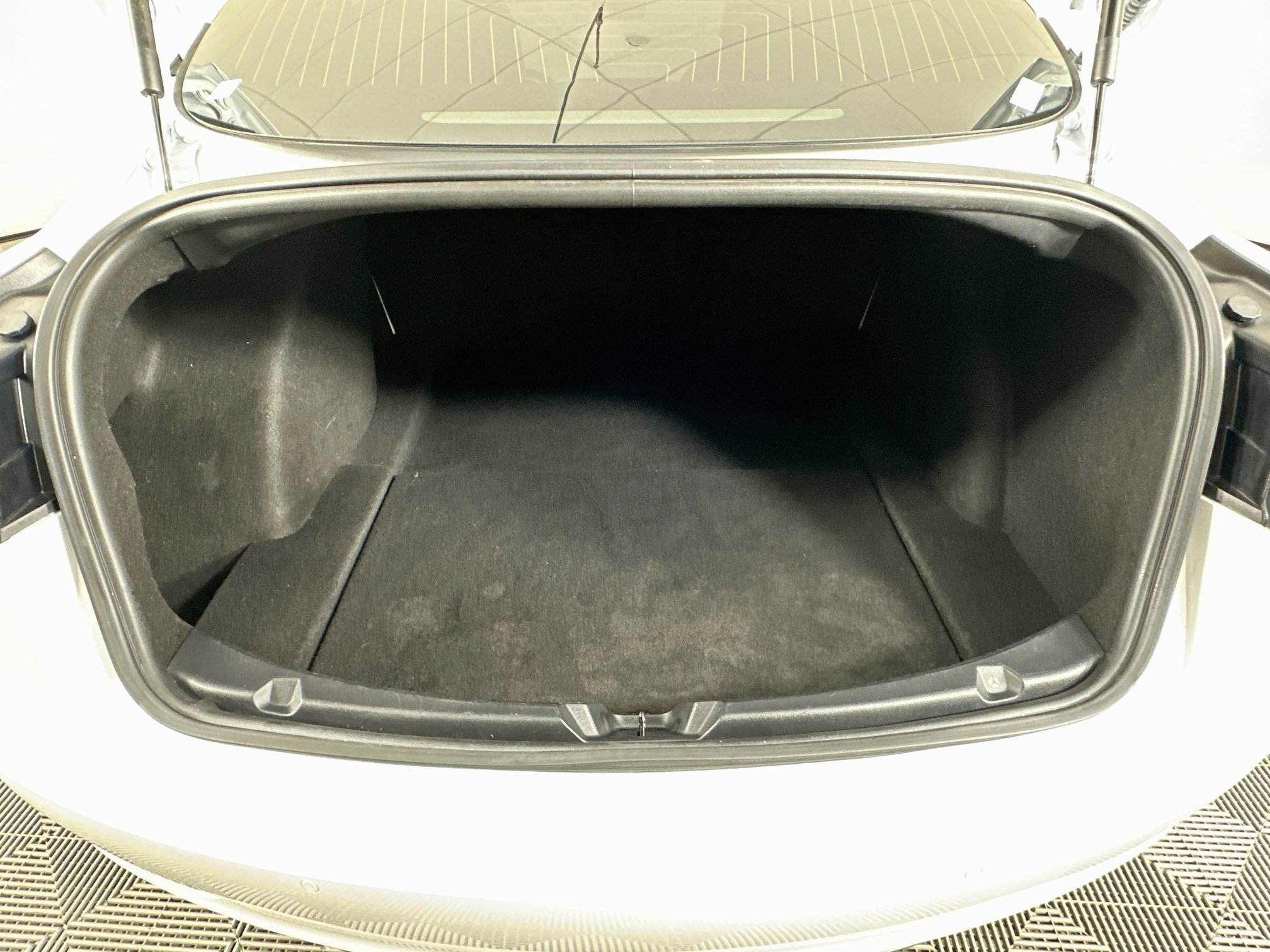 Used 2019 Tesla Model 3 Long Range AWD/4WD image 29