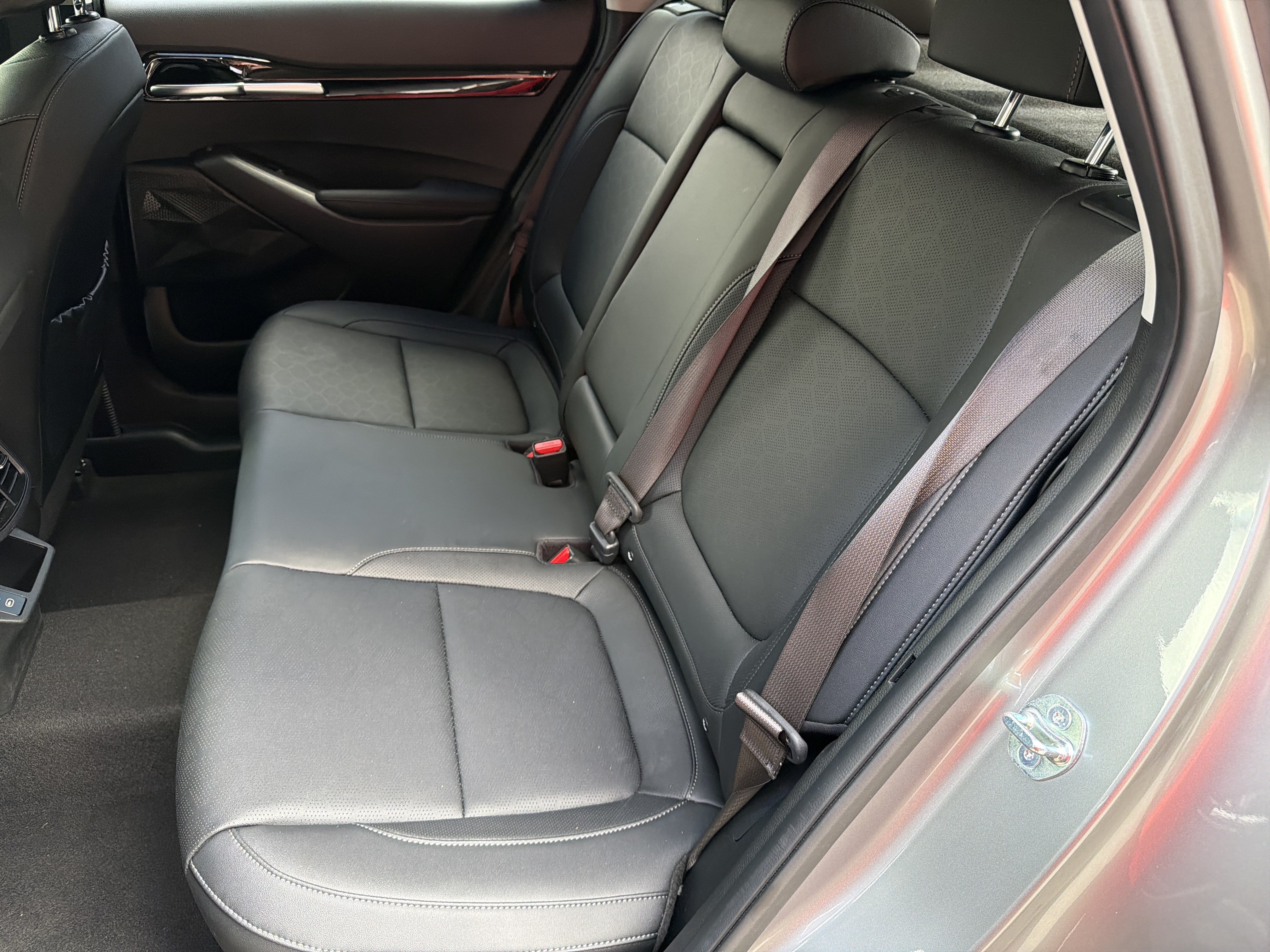 Certified 2025 Kia Seltos EX w/ EX Sunroof Package AWD/4WD image 21