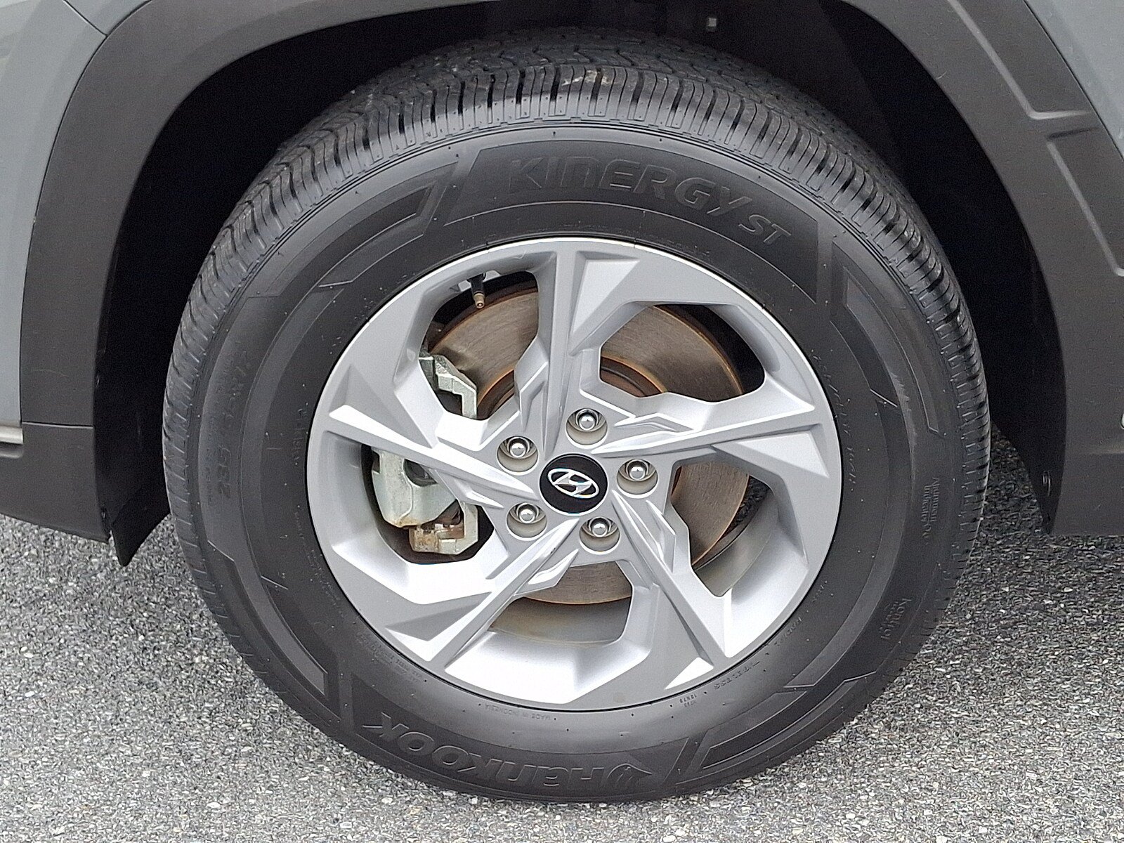 Certified 2024 Hyundai Tucson SEL AWD/4WD image 9