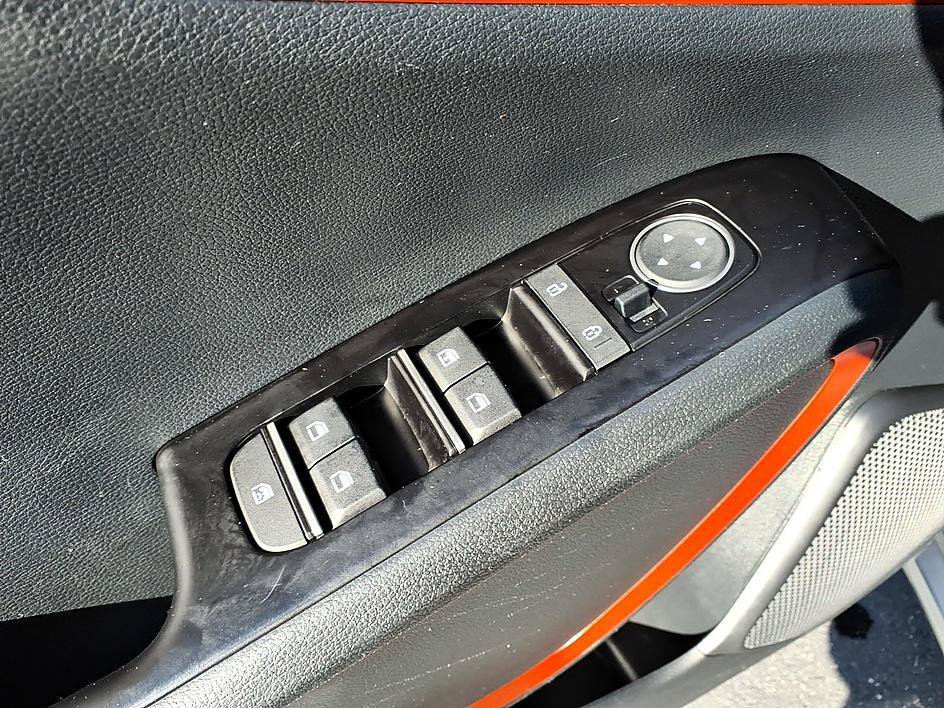 Used 2023 Kia Soul GT-Line FWD image 10