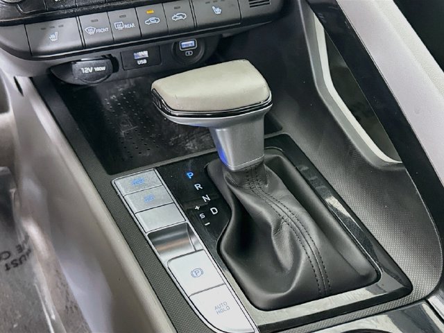 Used 2021 Hyundai Elantra SEL w/ Convenience Package FWD image 19