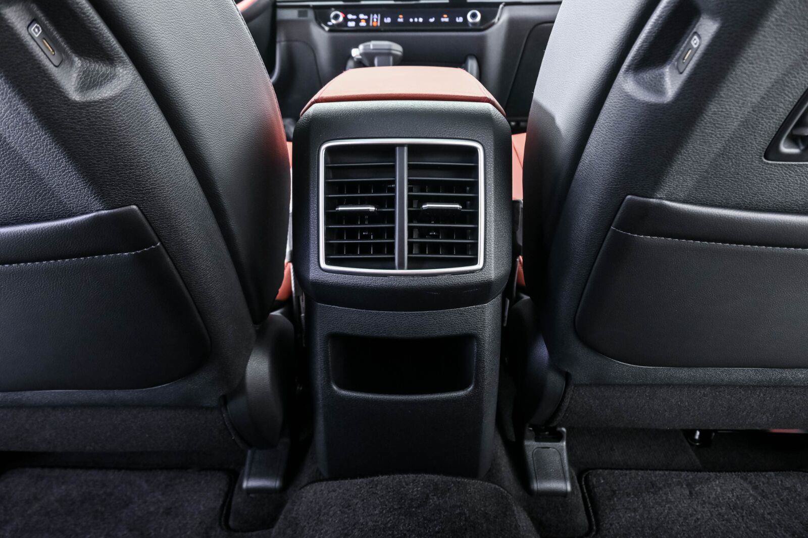 Used 2026 Kia Sportage SX FWD image 20