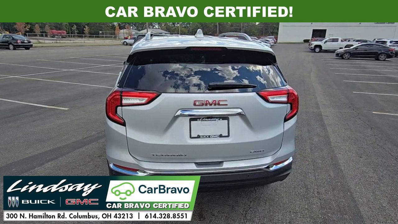 Certified 2022 GMC Terrain SLT w/ Tech Package image 7