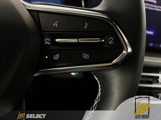 Used 2026 Chevrolet Traverse LT w/ Driver Confidence Package AWD/4WD image 11