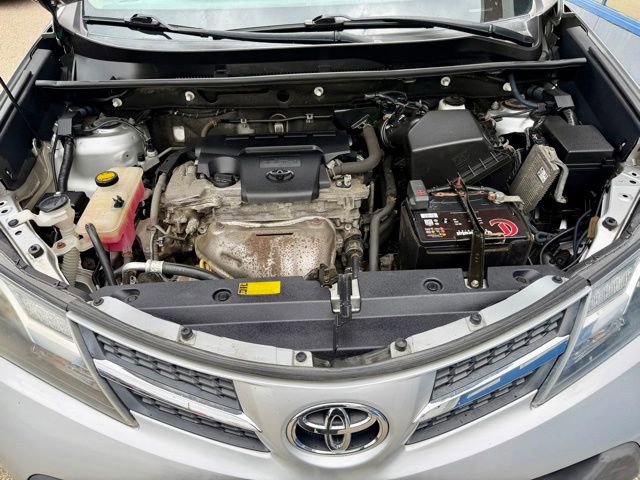 Used 2014 Toyota RAV4 XLE AWD/4WD image 46