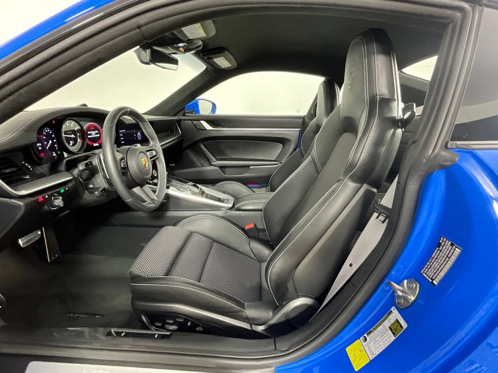 Used 2022 Porsche 911 Turbo AWD/4WD image 11
