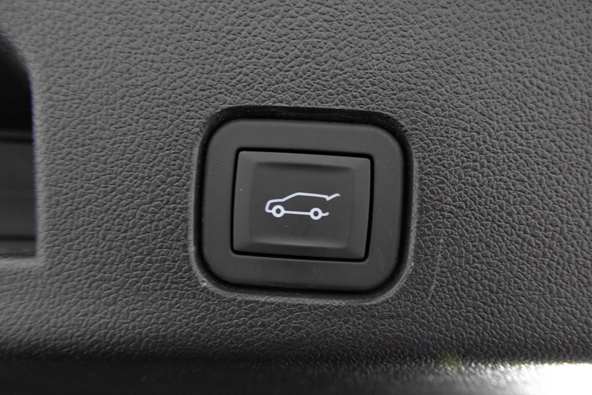 Used 2026 Chevrolet Traverse LT FWD image 38