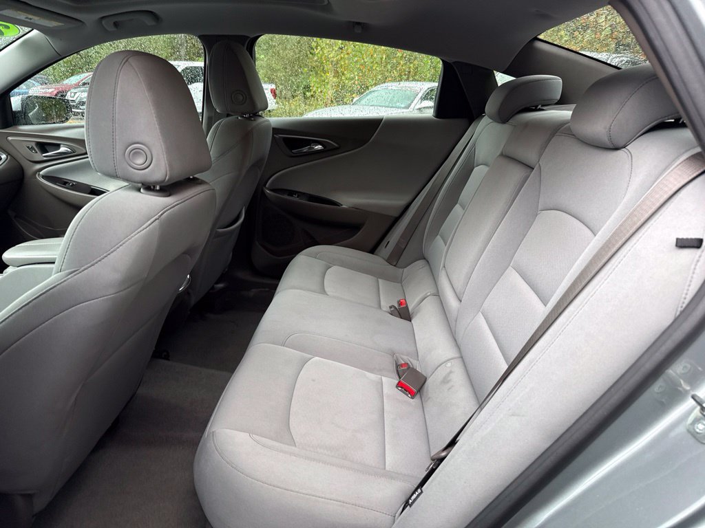 Used 2024 Chevrolet Malibu LT FWD image 25