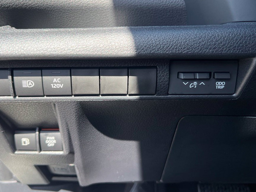 New 2026 Toyota Sienna XSE AWD/4WD image 32