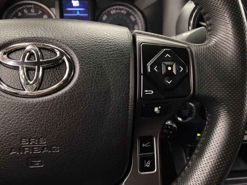 Used 2021 Toyota Tacoma TRD Off-Road w/ Technology Package AWD/4WD image 22
