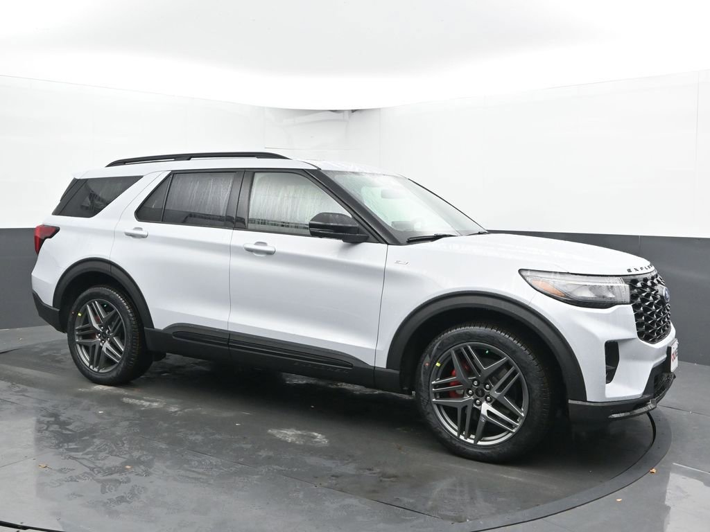 New 2026 Ford Explorer ST-Line w/ ST-Line Street Pack AWD/4WD video 2