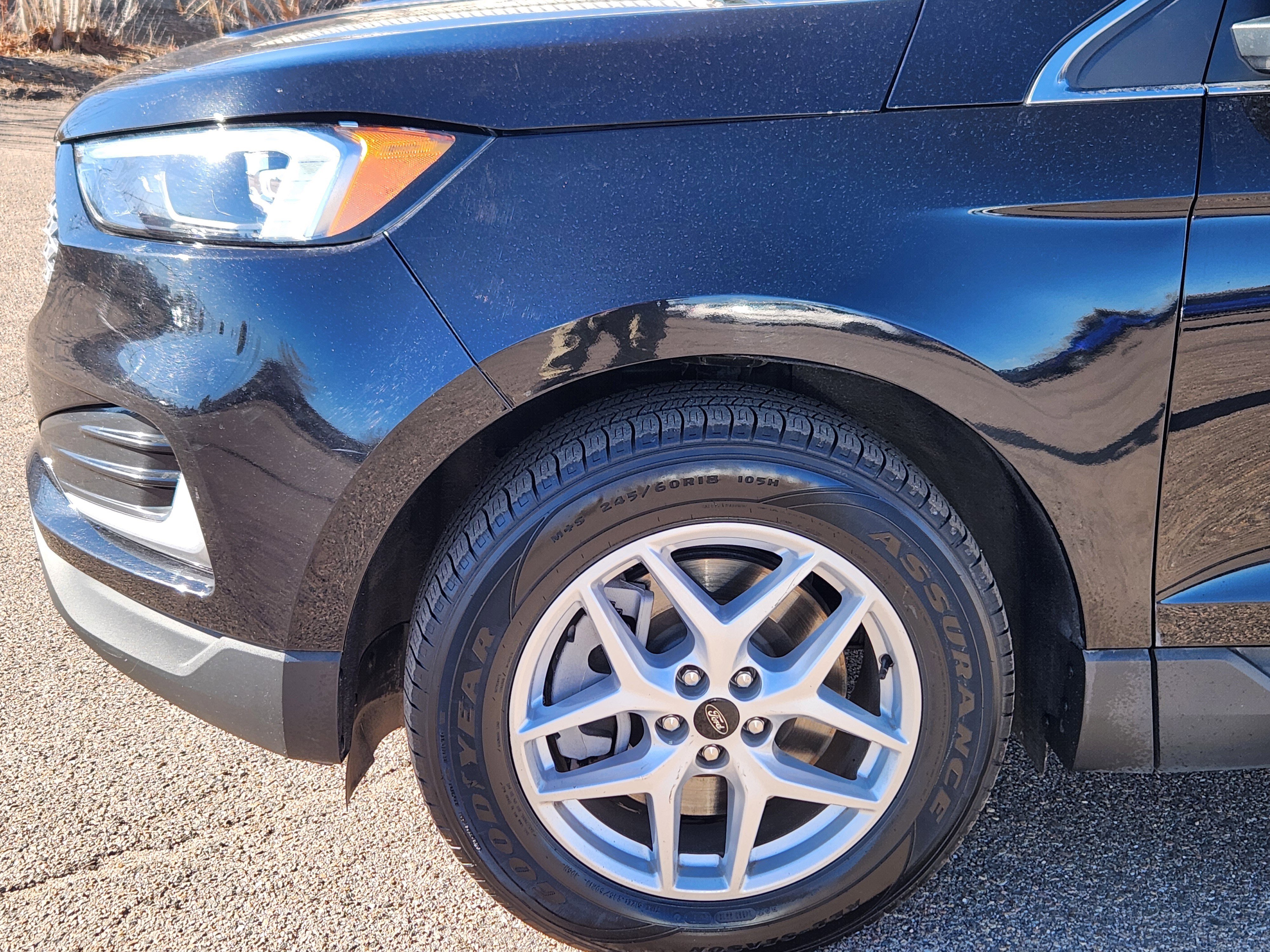 Used 2024 Ford Edge SEL image 6