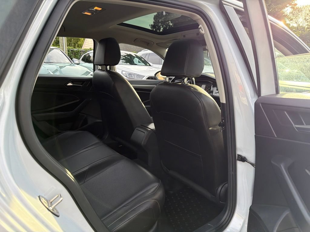 Used 2019 Volkswagen Jetta SE FWD image 21