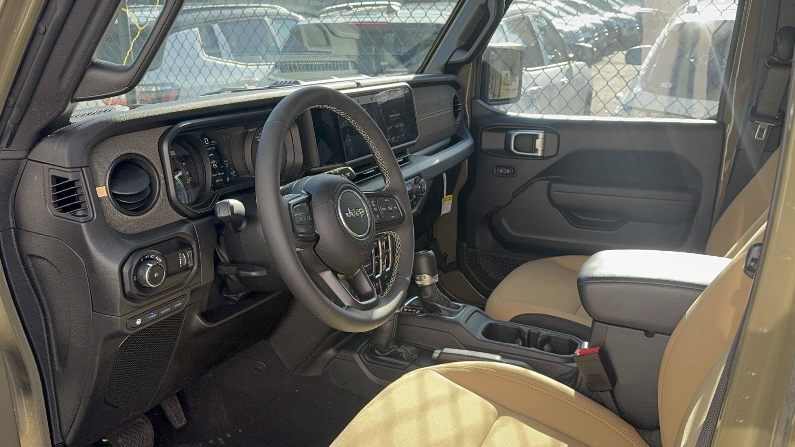 Used 2025 Jeep Wrangler Unlimited Sport S 4xe AWD/4WD image 31