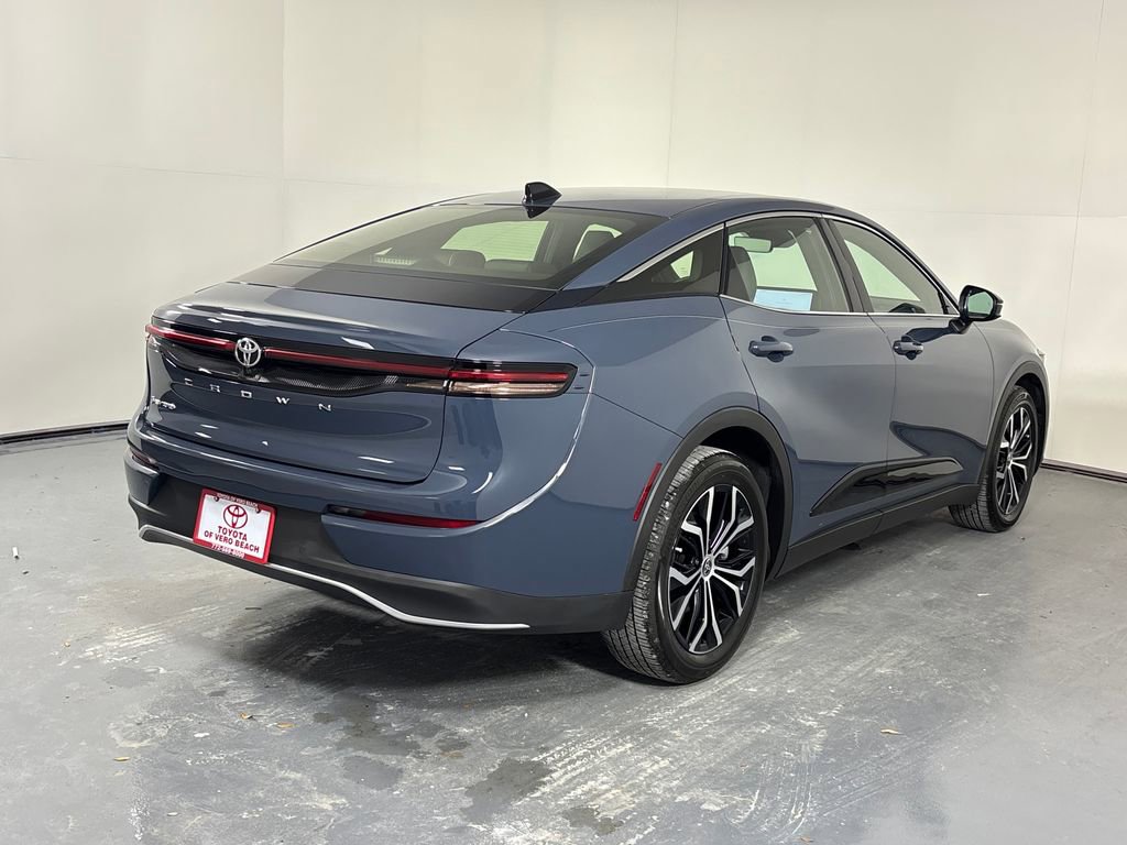 Certified 2026 Toyota Crown XLE image 6