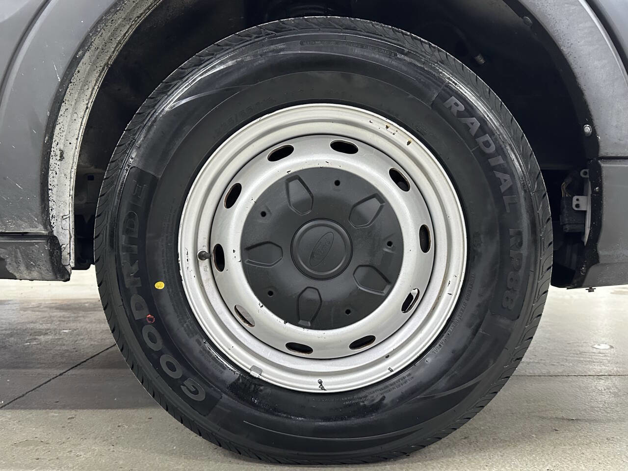 Used 2020 Ford Transit 150 T-150 image 27