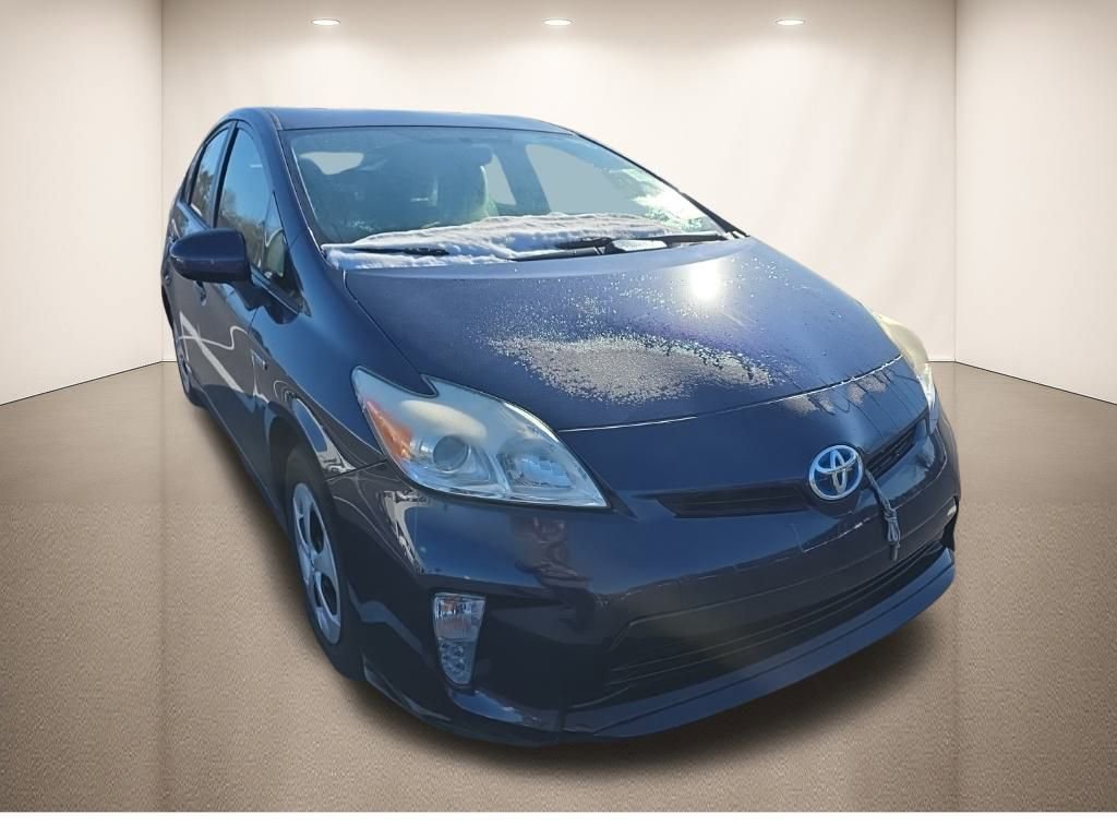 Used 2014 Toyota Prius Four image 11