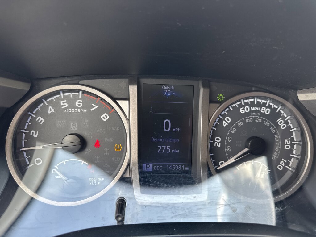 Used 2018 Toyota Tacoma SR5 image 30