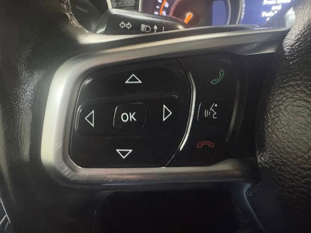 Used 2018 Jeep Wrangler Unlimited Sahara image 18