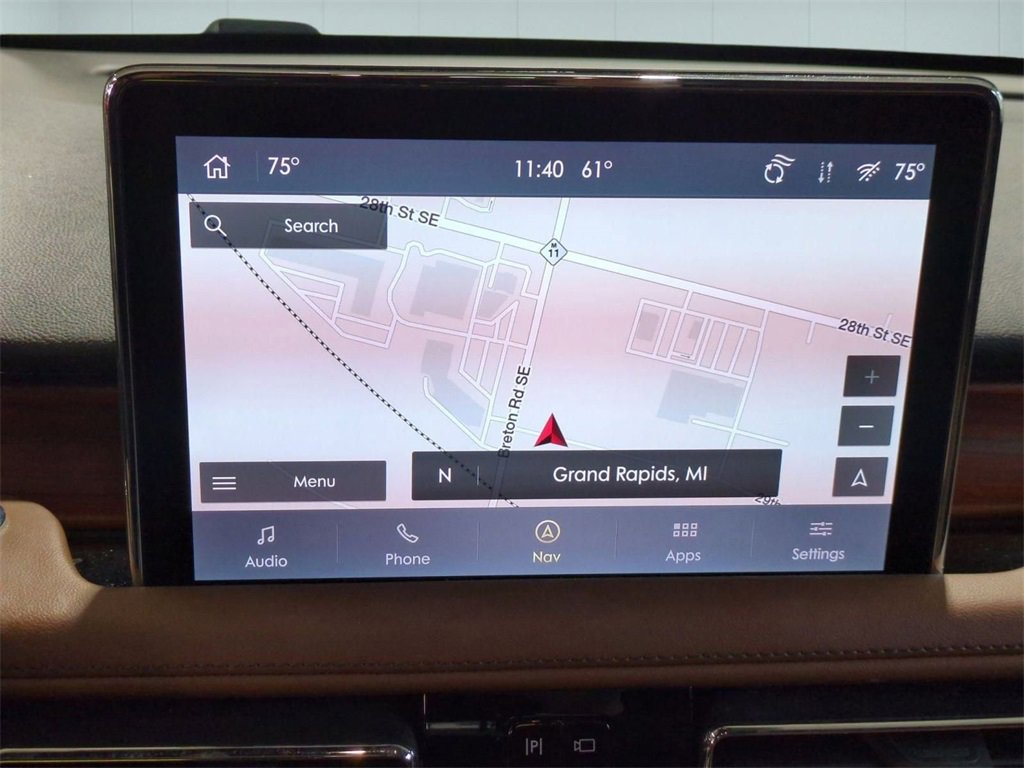 Certified 2023 Lincoln Aviator Reserve w/ Equipment Group 201A image 25