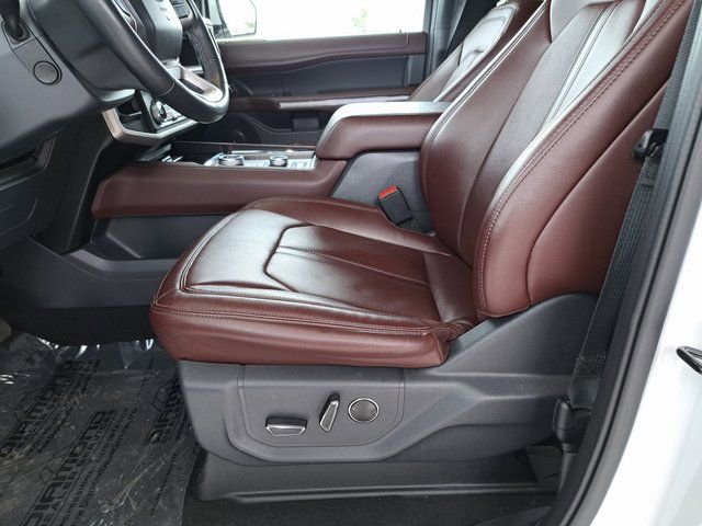 Certified 2024 Ford Expedition Limited image 22