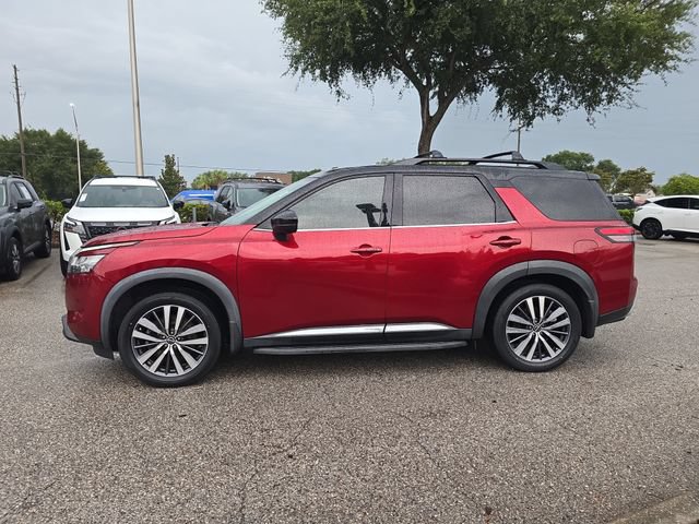 Certified 2022 Nissan Pathfinder Platinum w/ Lighting Package (N93) FWD image 5