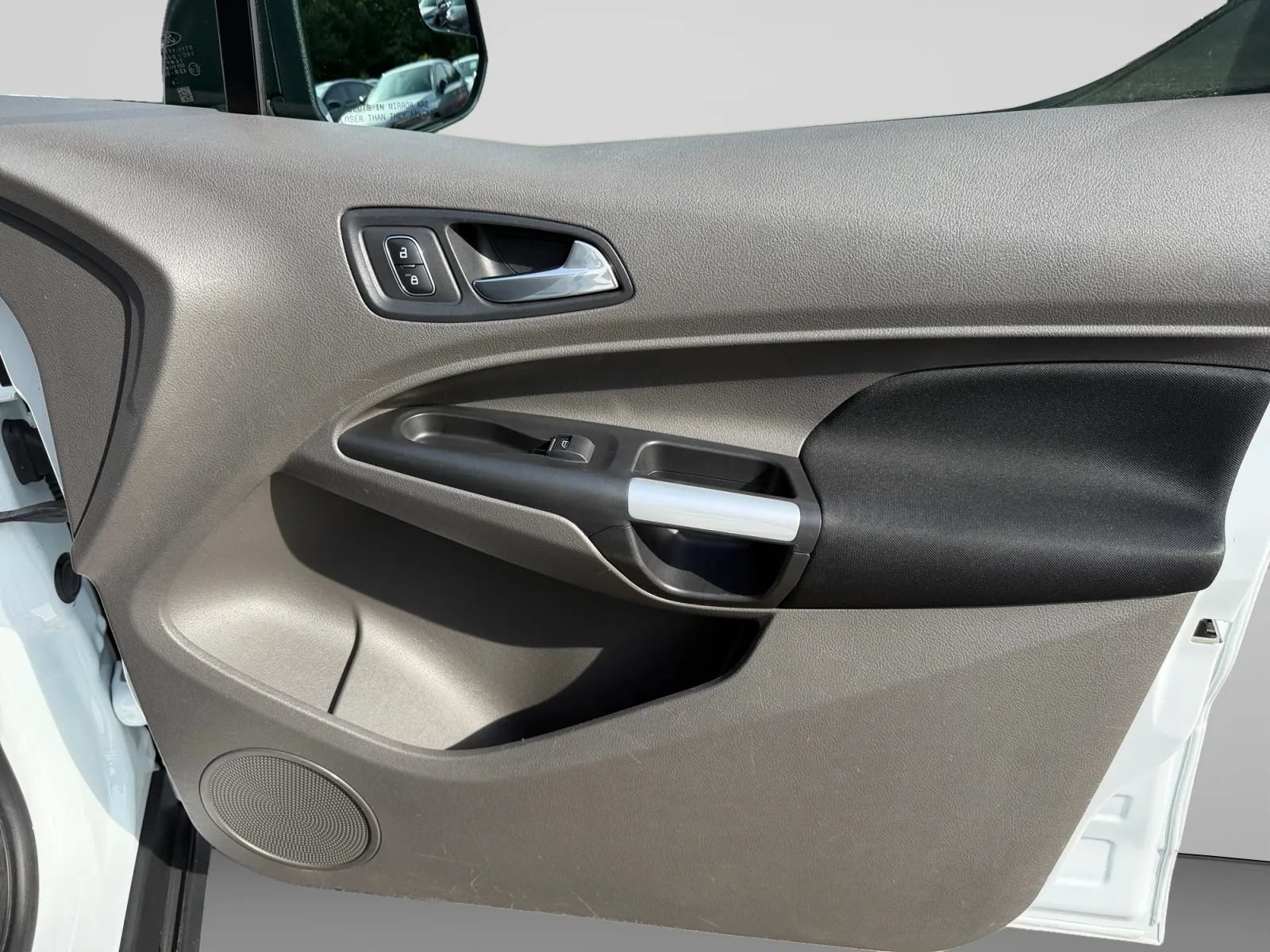 Used 2020 Ford Transit Connect XLT FWD image 30