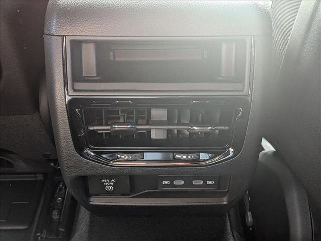 New 2026 Jeep Grand Cherokee Altitude AWD/4WD image 18