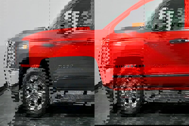 Used 2017 Chevrolet Silverado 1500 LTZ w/ Max Trailering Package image 6