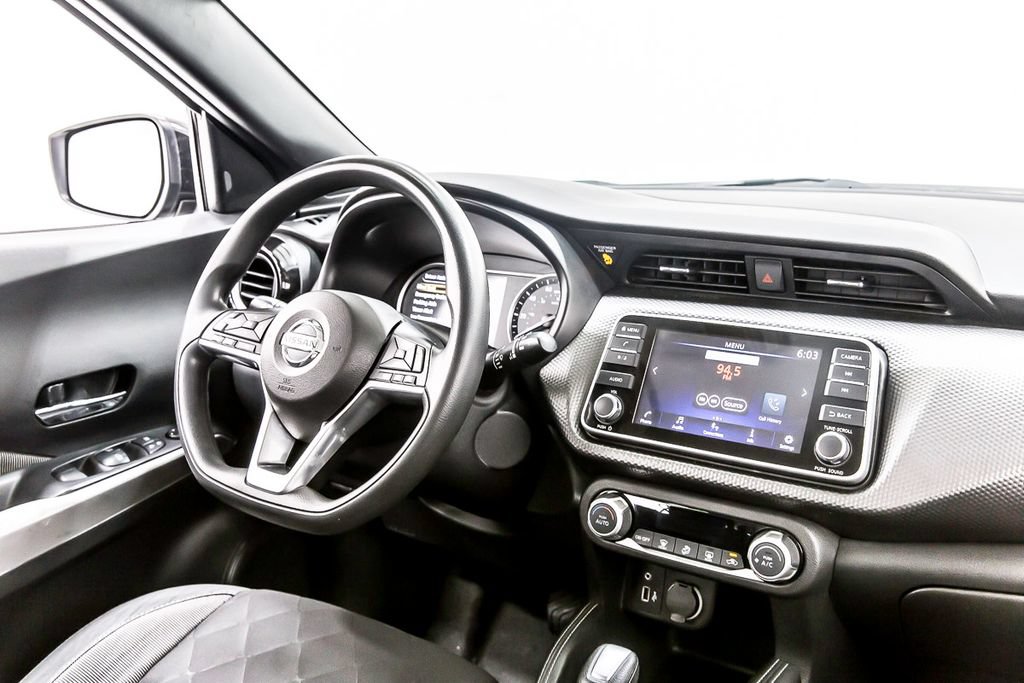 Used 2019 Nissan Kicks SV FWD image 19