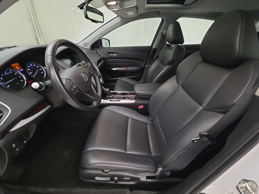 Used 2017 Acura TLX FWD image 12