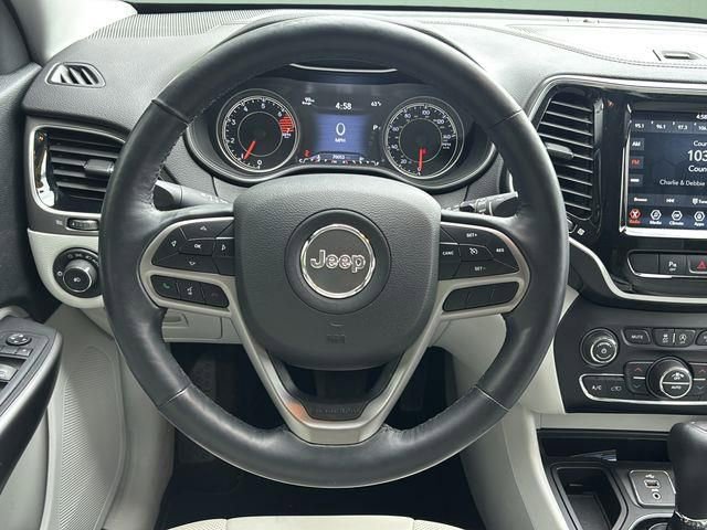 Used 2019 Jeep Cherokee Limited FWD image 16