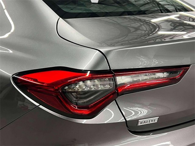 Used 2025 Acura TLX w/ Technology Package image 9
