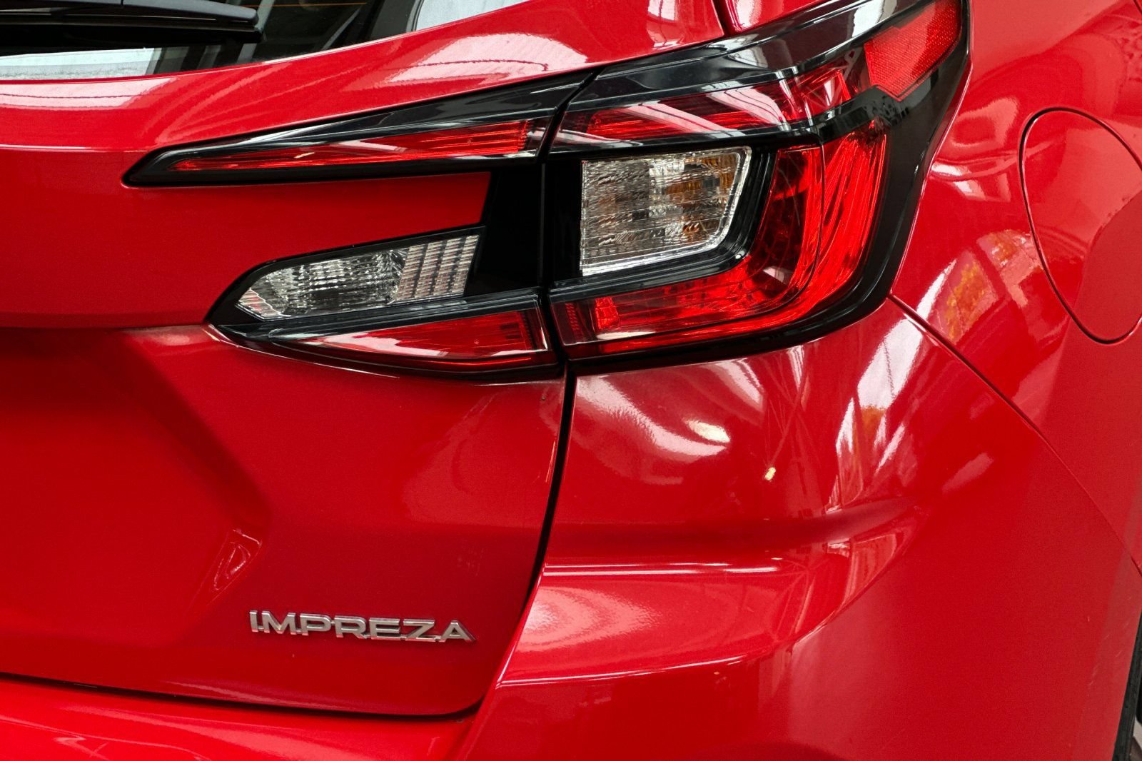 Used 2024 Subaru Impreza 2.0i Sport AWD/4WD image 35