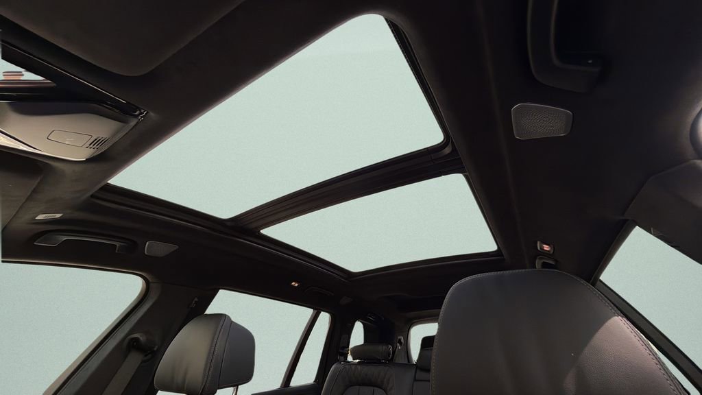 New 2026 BMW ALPINA XB7 image 16