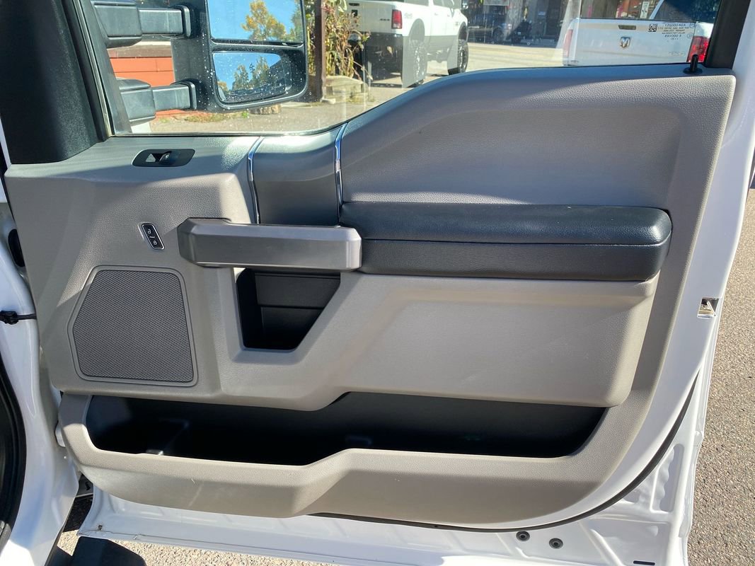 Used 2020 Ford F250 XLT w/ XLT Premium Package image 32