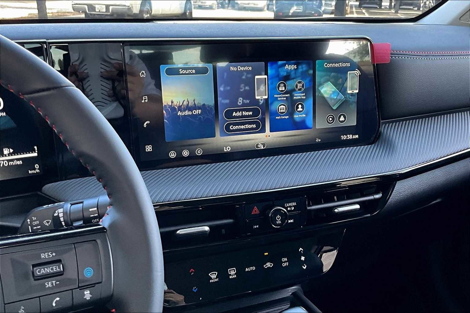 New 2026 Nissan Kicks SR image 6