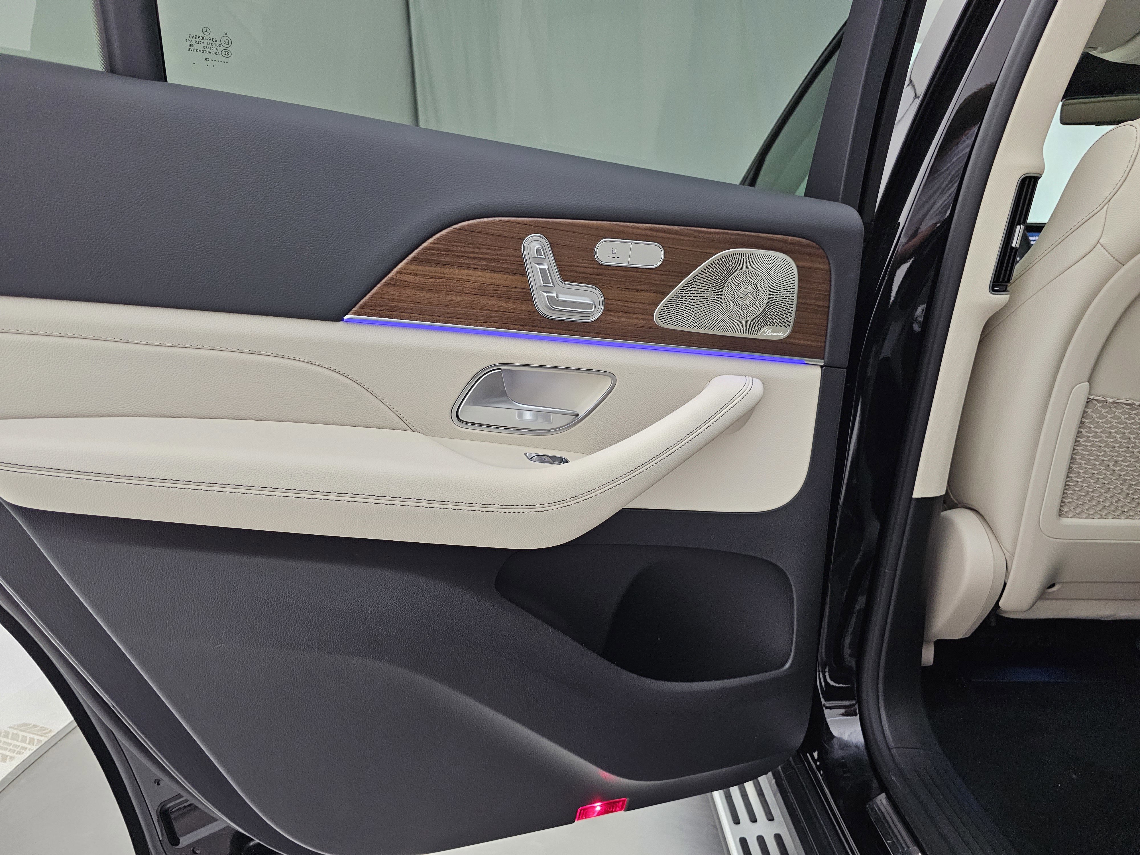 New 2026 Mercedes-Benz GLS 450 4MATIC image 26