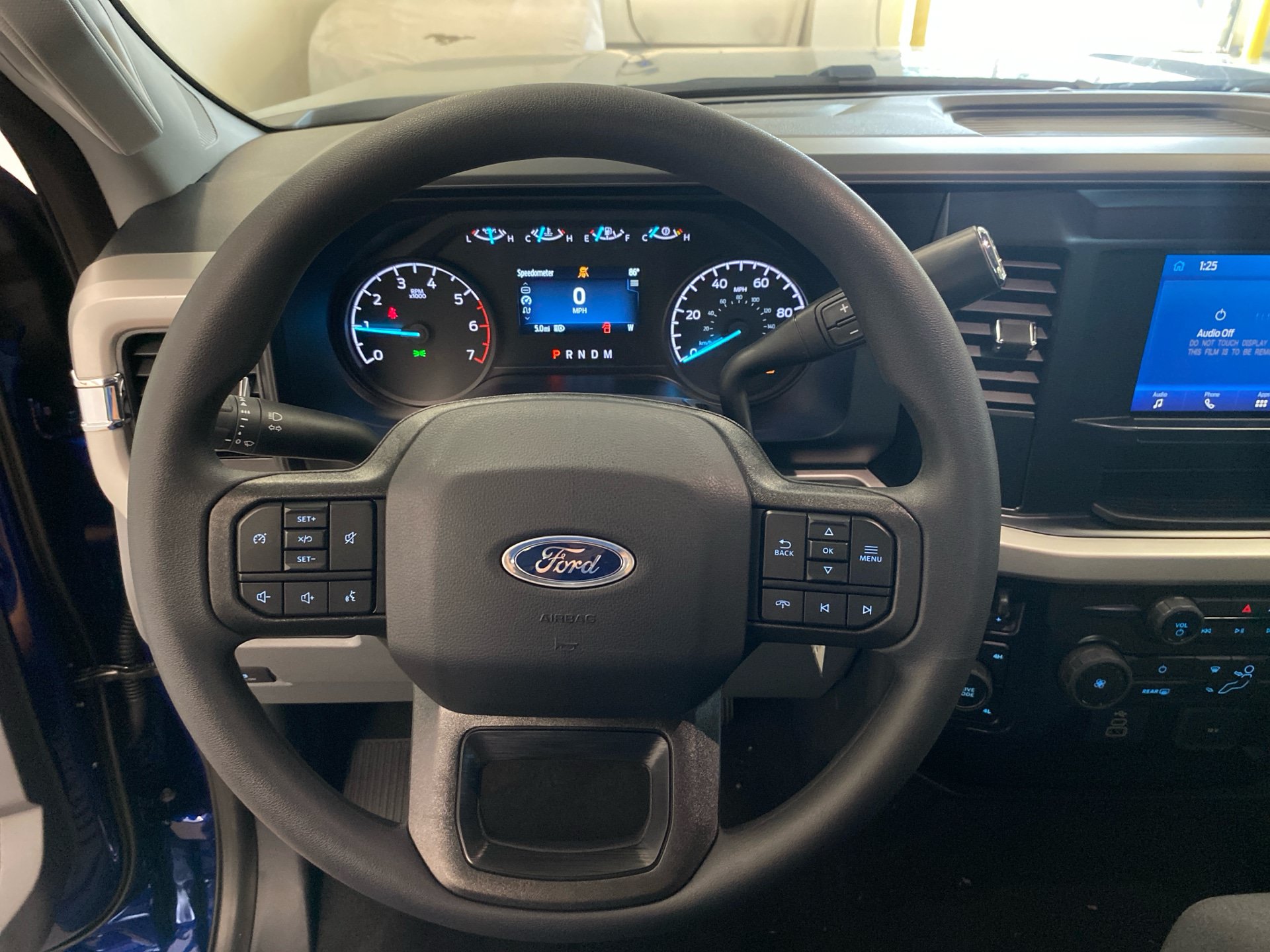 New 2026 Ford F350 XLT w/ FX4 Off-Road Package AWD/4WD image 13