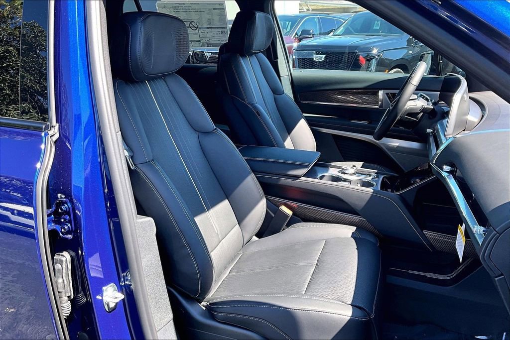 New 2026 Cadillac Vistiq Sport image 36