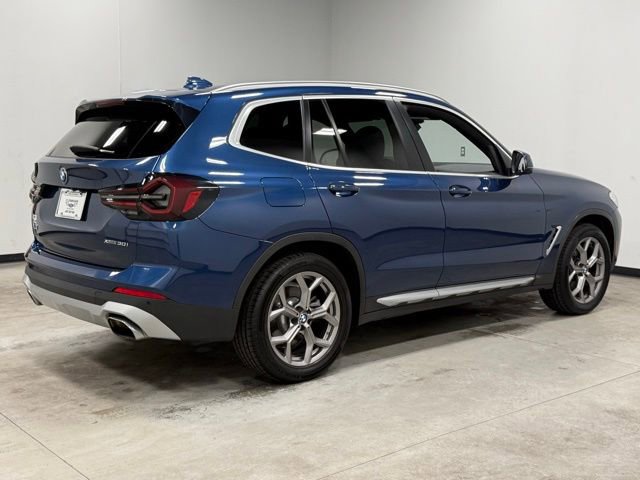 Used 2022 BMW X3 xDrive30i w/ Convenience Package w/ZPA AWD/4WD image 12
