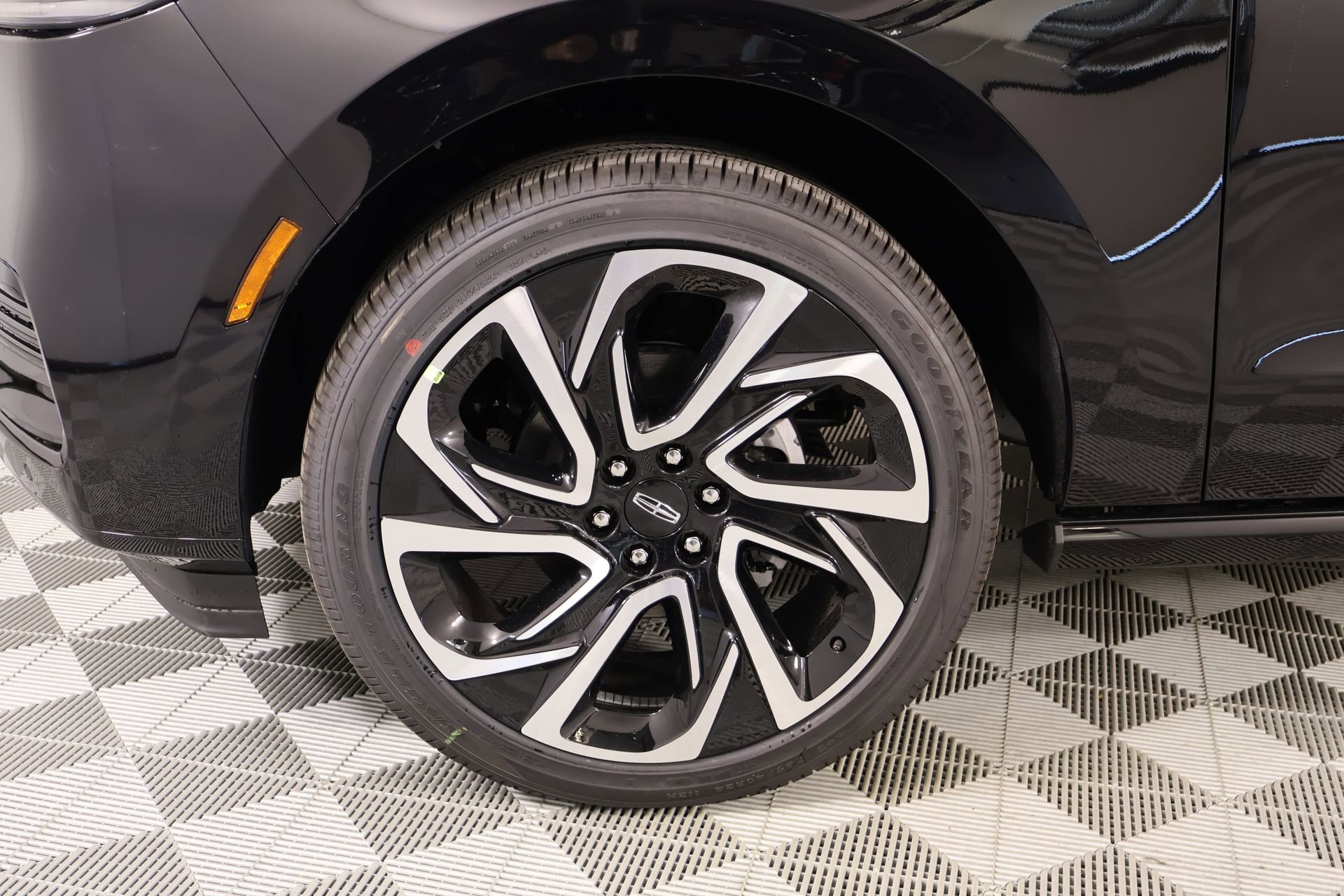 New 2026 Lincoln Navigator Black Label AWD/4WD image 19