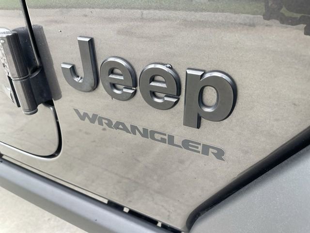 Used 2021 Jeep Wrangler Sport image 30