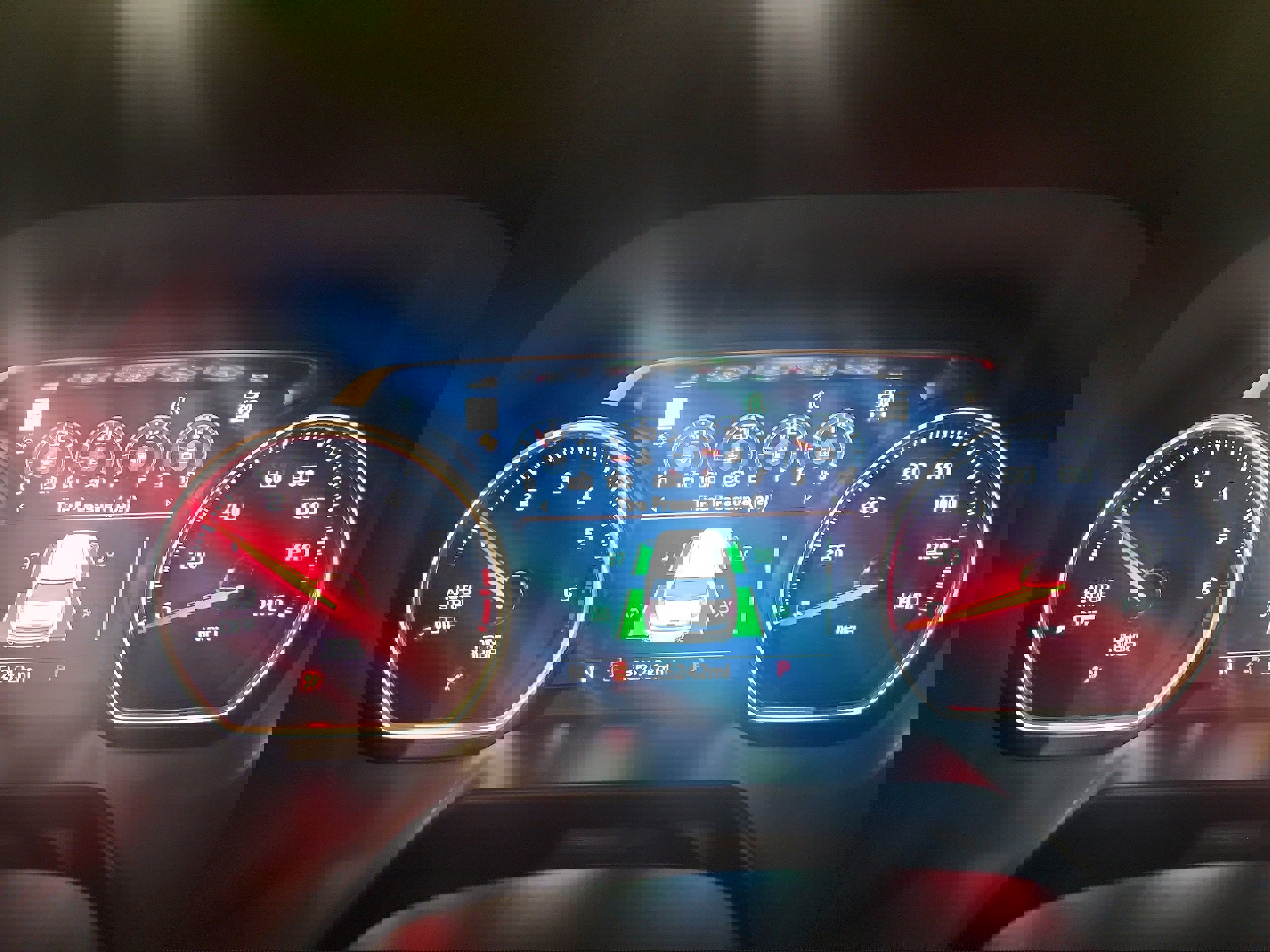 Used 2021 Chevrolet Tahoe High Country w/ Premium Package image 16